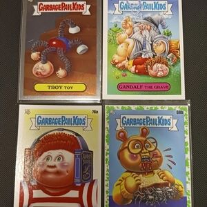 Collector Cards - Multicolor Set